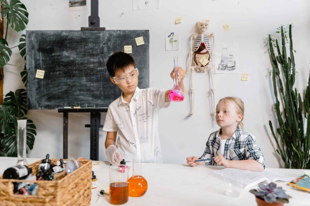 Kid Science 8 Min Scaled 1 1024x683